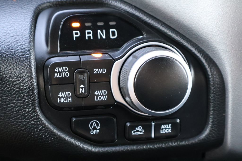 Used 2023 RAM 1500 Big Horn AWD/4WD image 7