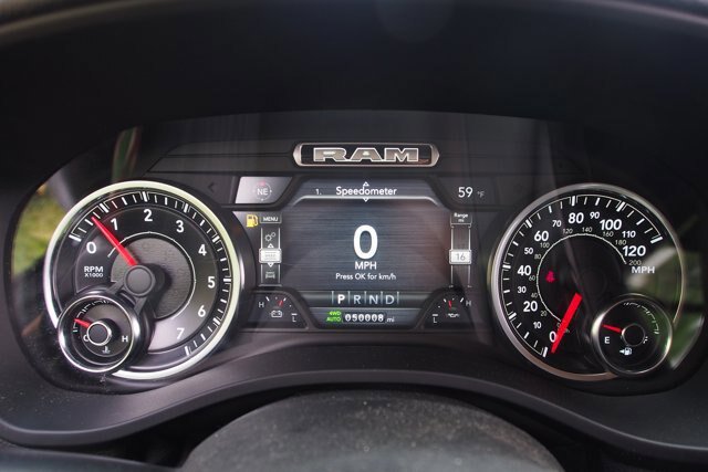 Used 2019 RAM 1500 Laramie AWD/4WD image 33
