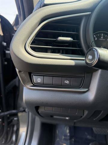 Used 2020 MAZDA CX-30 AWD w/ Select Package image 31