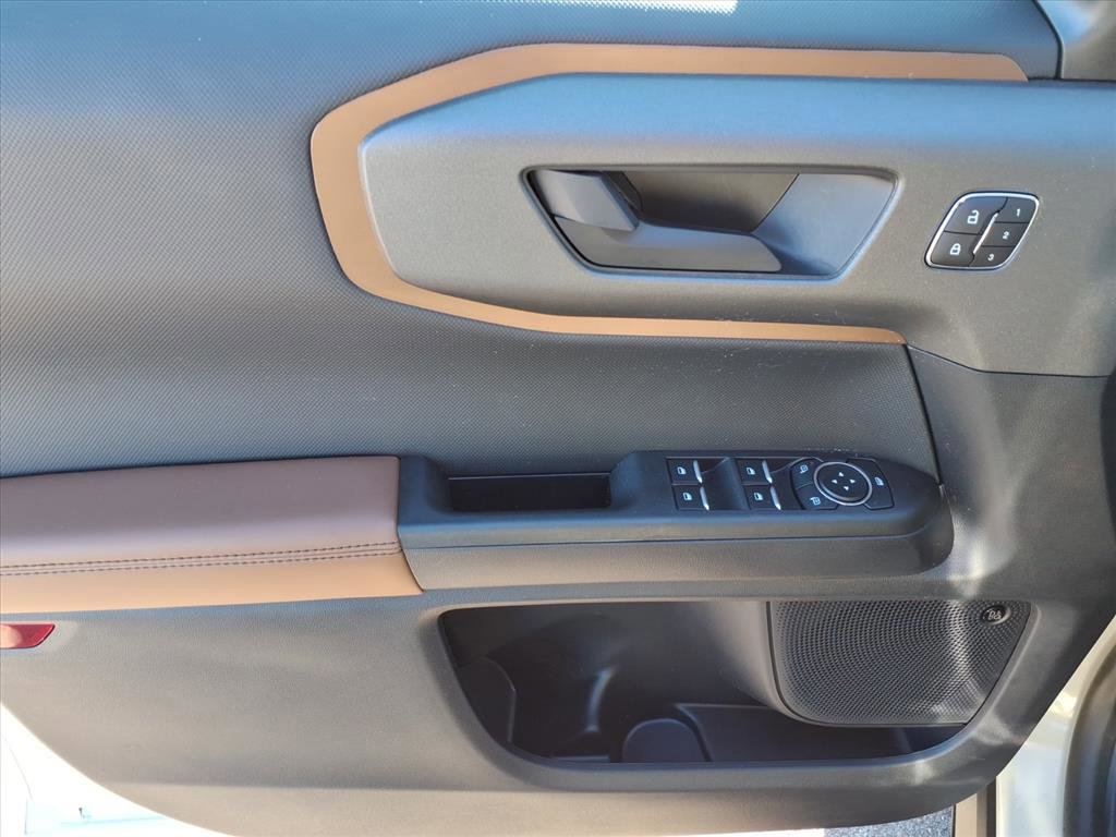 Certified 2025 Ford Bronco Sport Outer Banks w/ Outer Banks Tech Package+ image 9