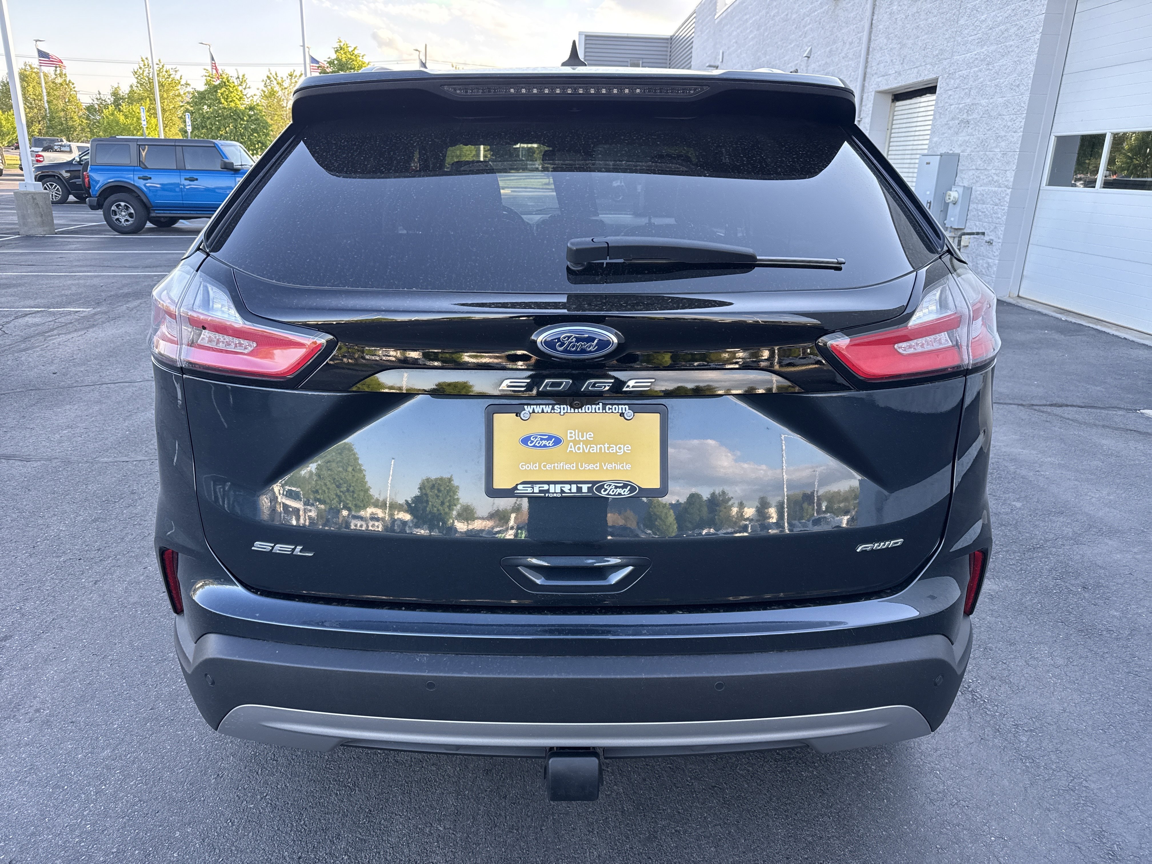 Certified 2023 Ford Edge SEL w/ Convenience Package AWD/4WD image 6