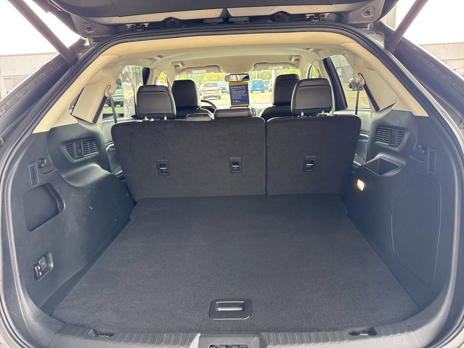 Certified 2023 Ford Edge Titanium AWD/4WD image 37