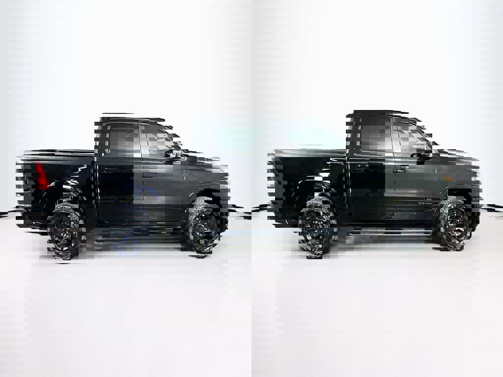 Used 2025 RAM 1500 Big Horn image 6