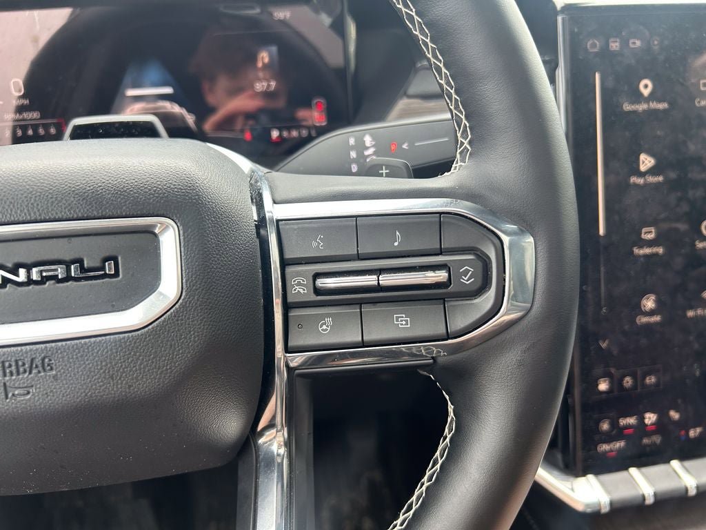Used 2025 GMC Acadia Denali w/ Super Cruise Package AWD/4WD image 36