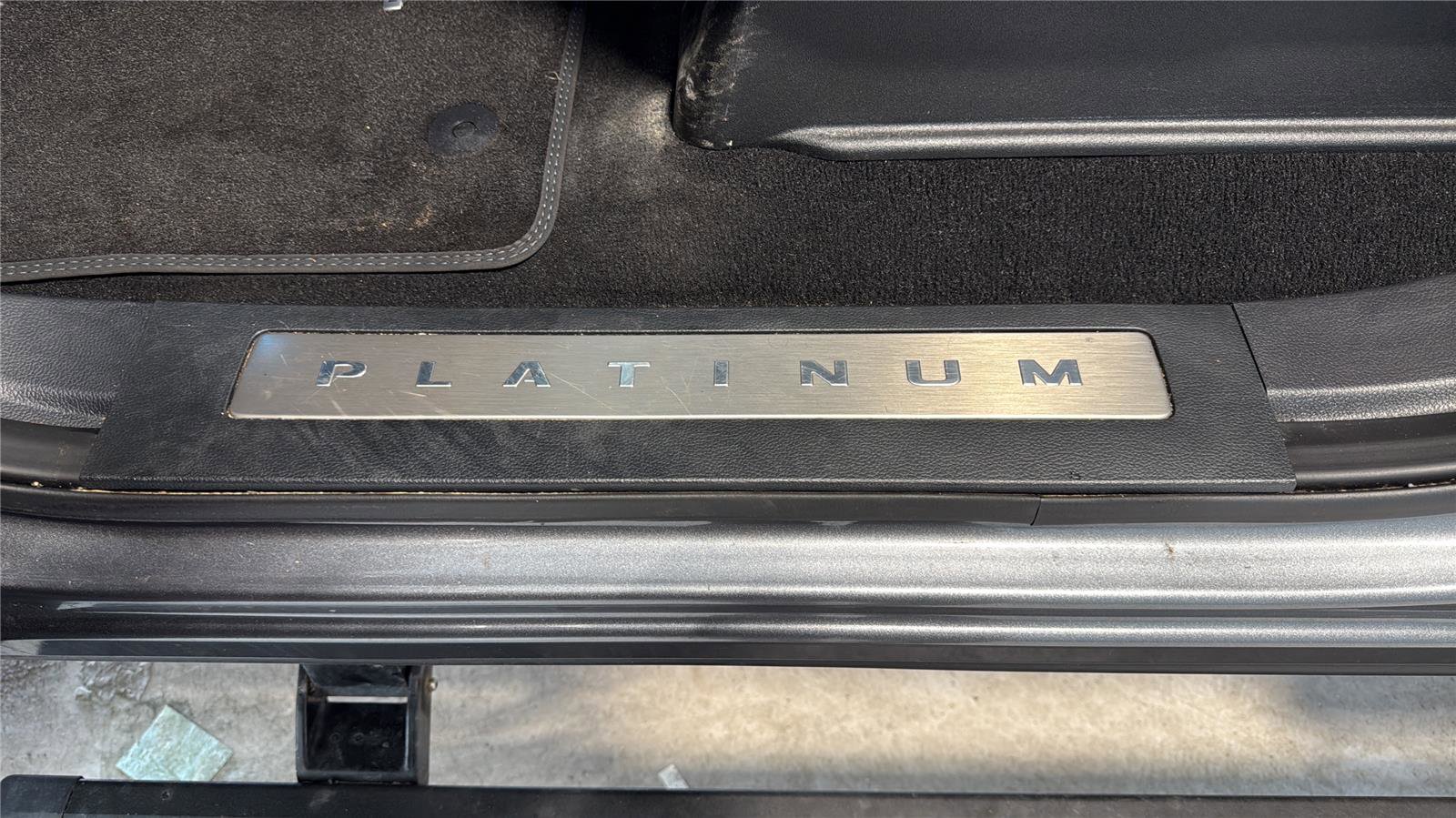 Certified 2024 Ford F250 Platinum AWD/4WD image 42
