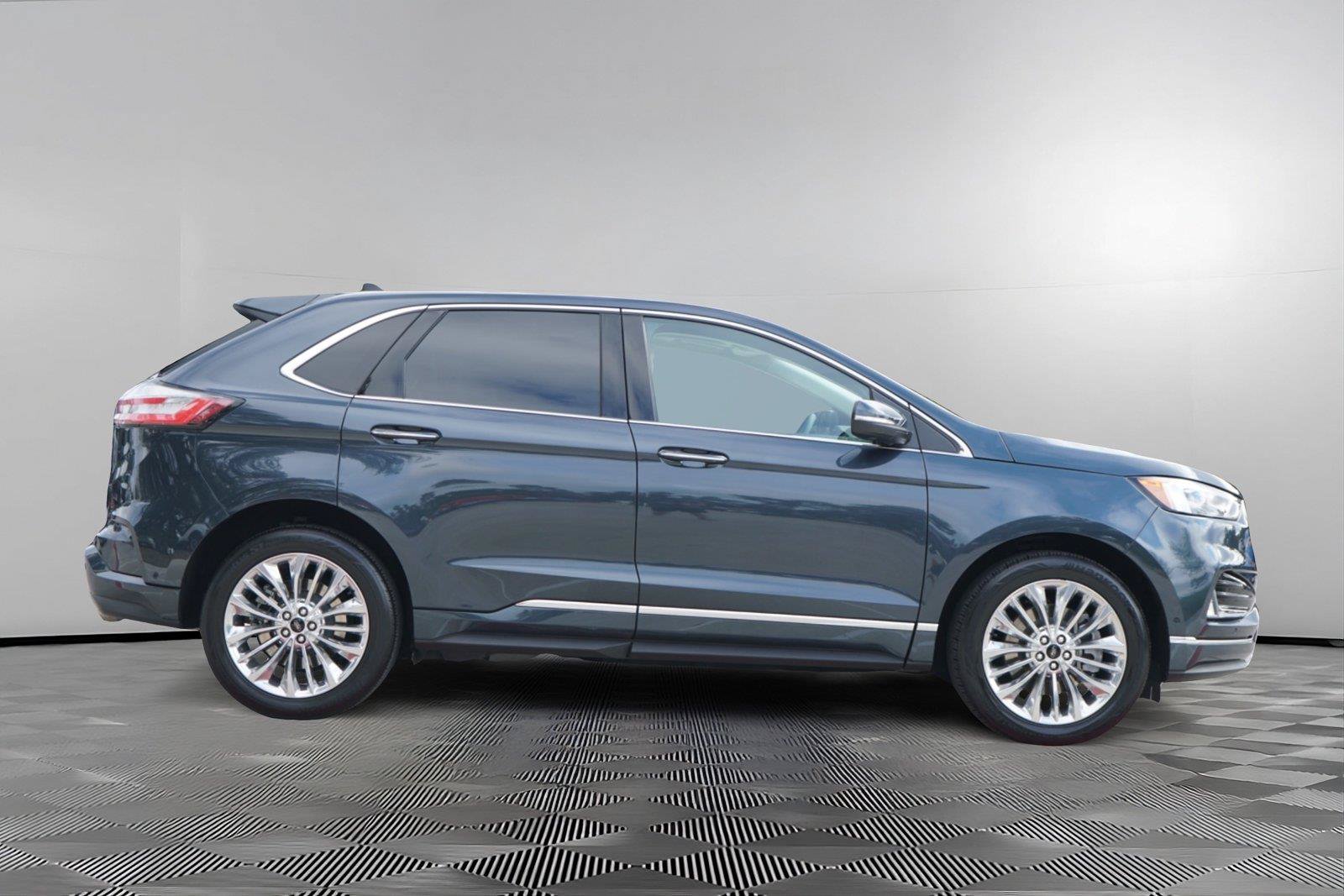Certified 2024 Ford Edge Titanium w/ Titanium Elite Package AWD/4WD image 4