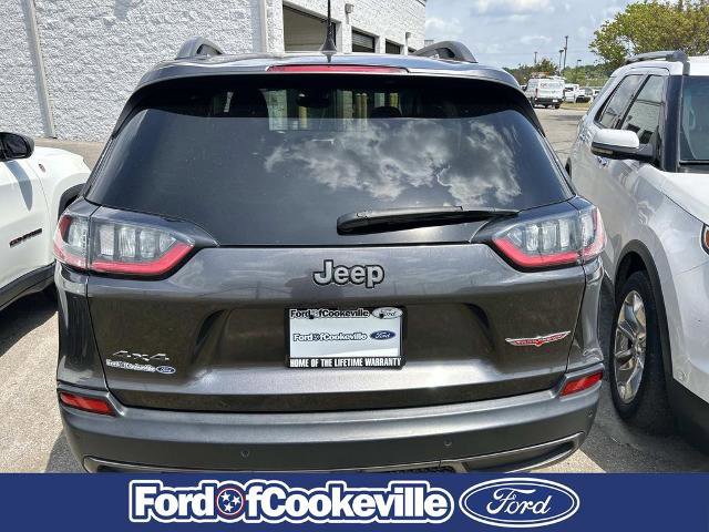 Used 2019 Jeep Cherokee Trailhawk AWD/4WD image 4