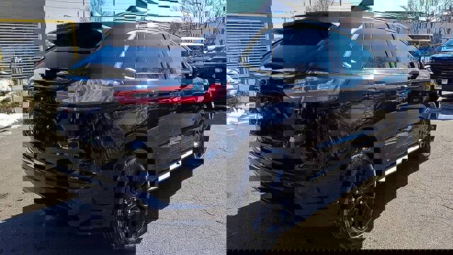 Certified 2022 Ford Edge SE w/ Black Appearance Package image 8