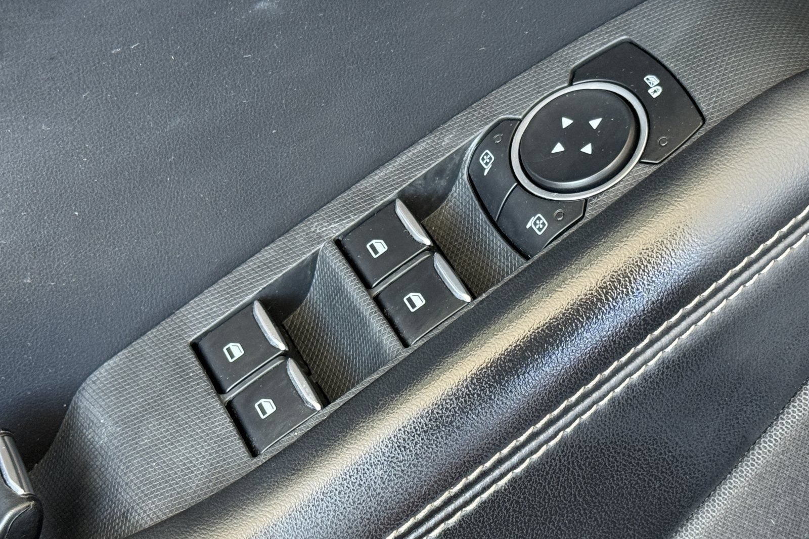 Certified 2023 Ford Mustang Mach-E Select RWD image 15