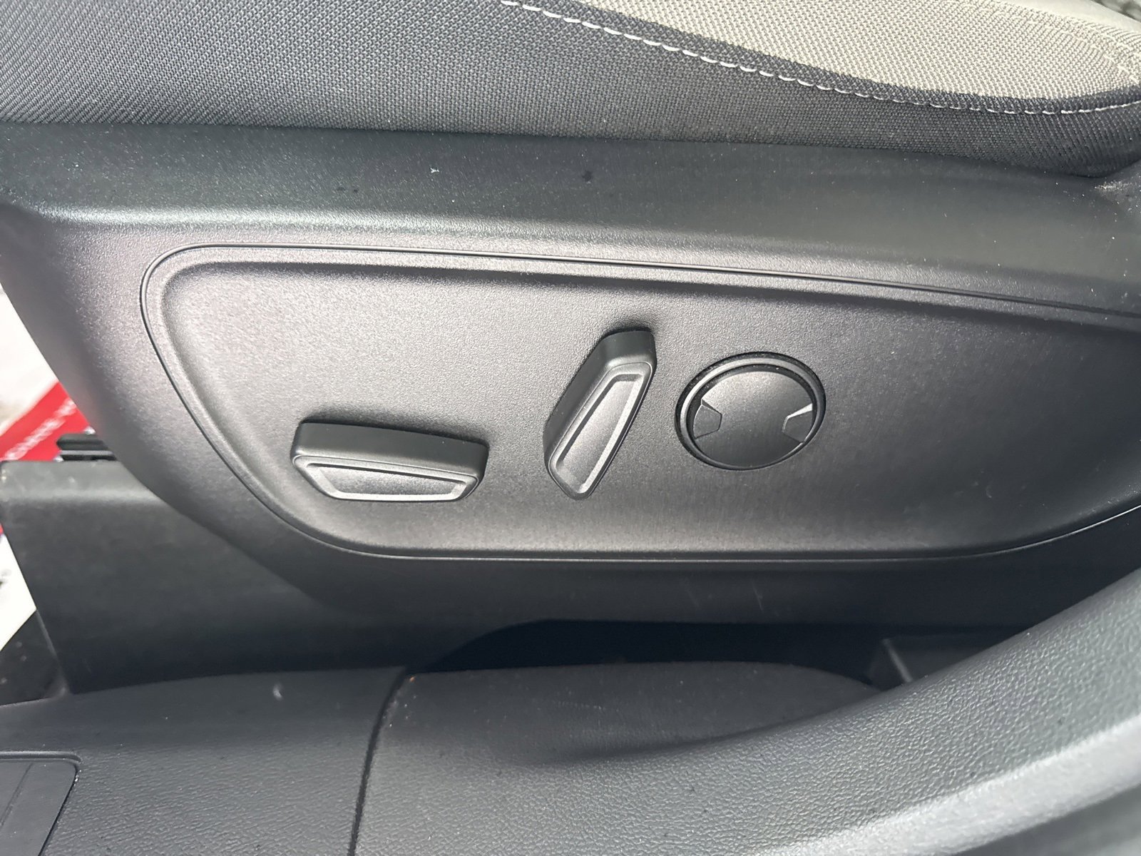 Certified 2022 Ford Escape SE w/ Convenience Package image 20