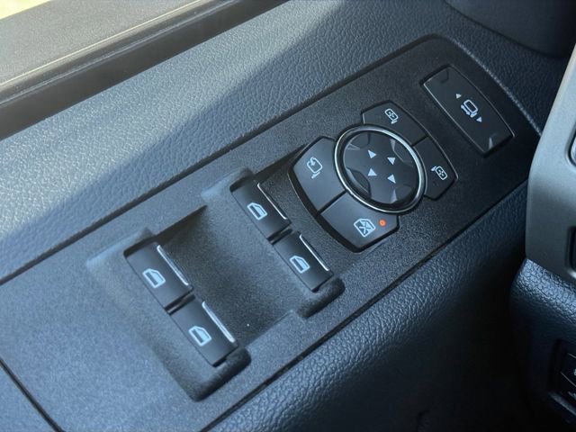 Certified 2022 Ford F250 Lariat w/ Black Appearance Package image 25