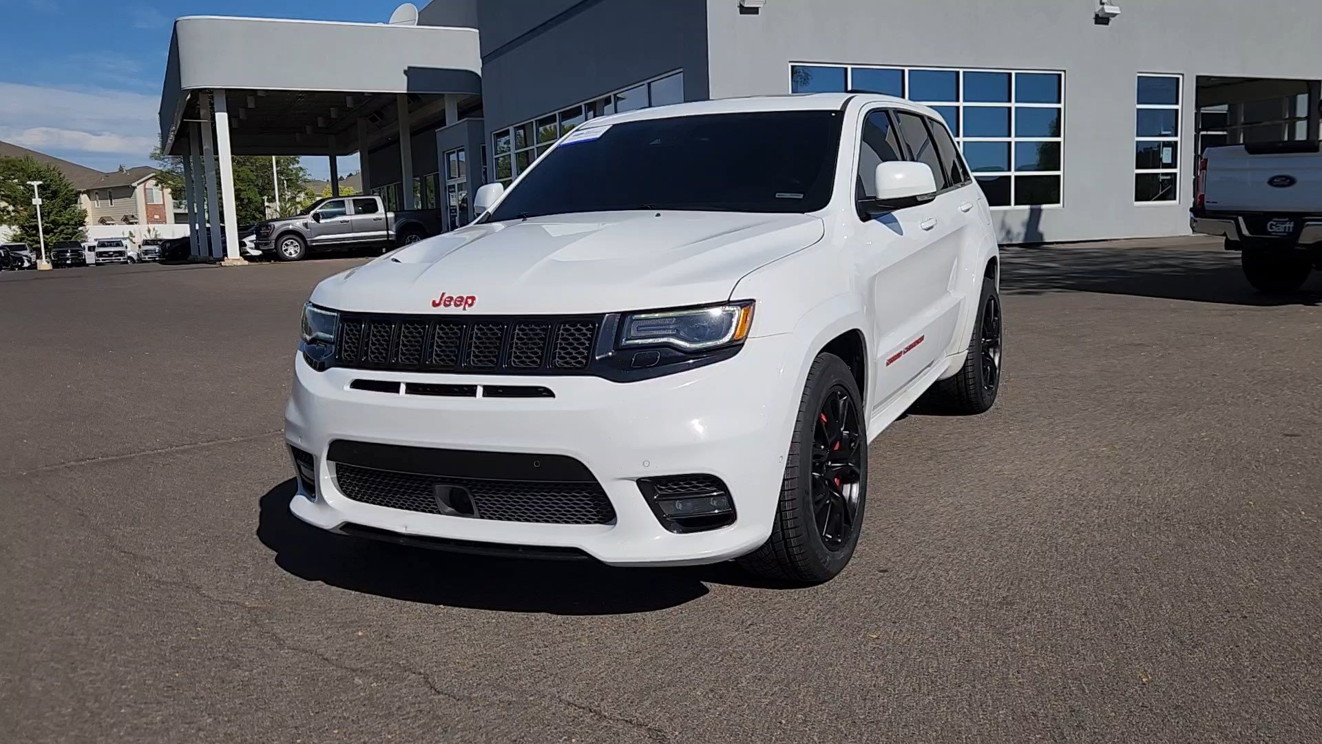 Used 2017 Jeep Grand Cherokee SRT AWD/4WD image 4