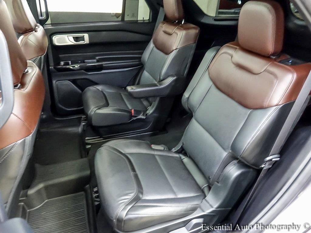 Certified 2022 Ford Explorer Platinum w/ Equipment Group 601A image 11