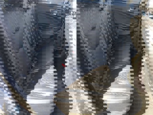 Certified 2023 Ford Edge Titanium image 26