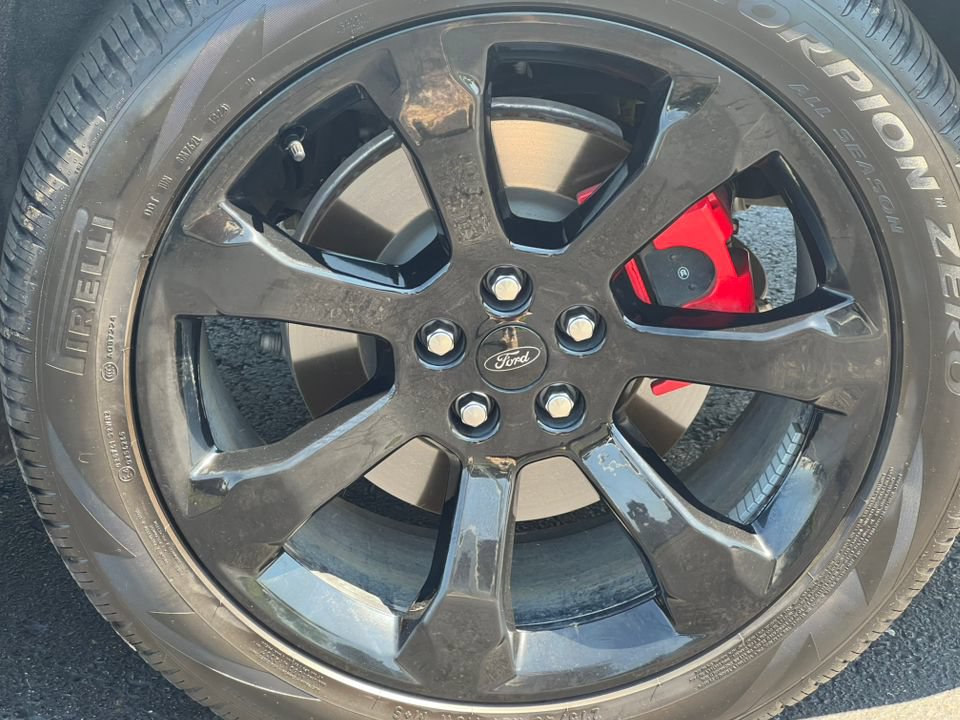 Certified 2024 Ford Explorer ST w/ Equipment Group 401A AWD/4WD image 11