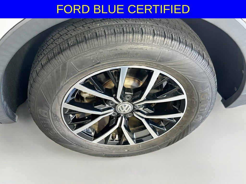 Used 2021 Volkswagen Tiguan SE FWD image 35