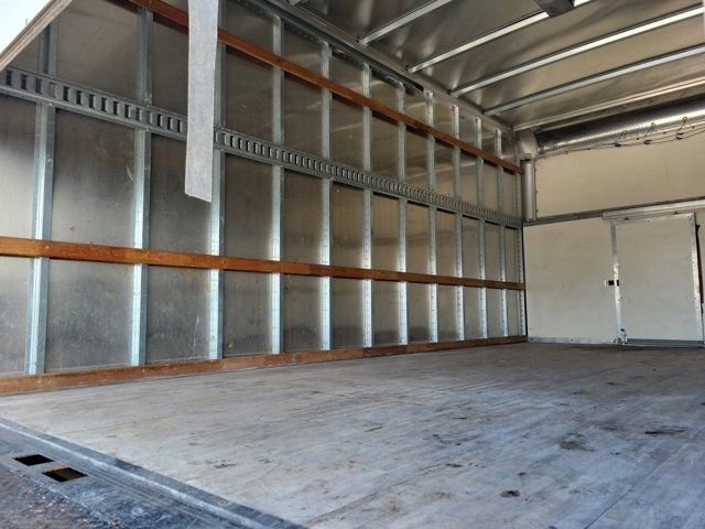 Certified 2023 Ford E-450 and Econoline 450 Super Duty w/ Power Windows & Locks Group image 11