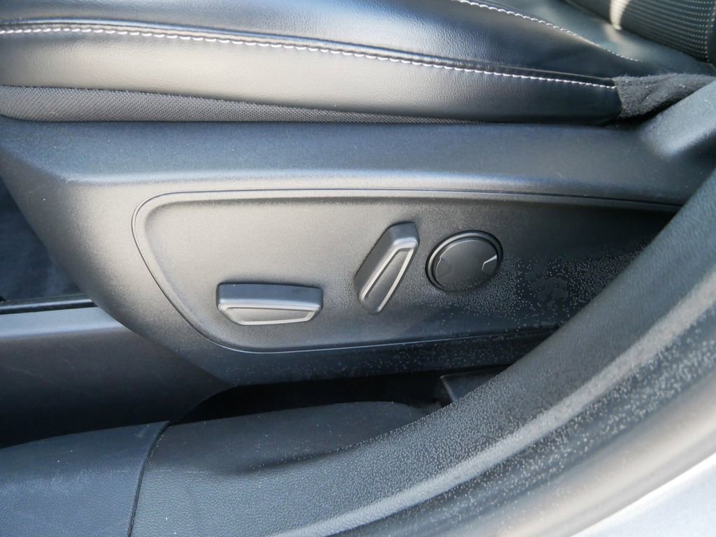 Certified 2024 Ford Escape Platinum image 15