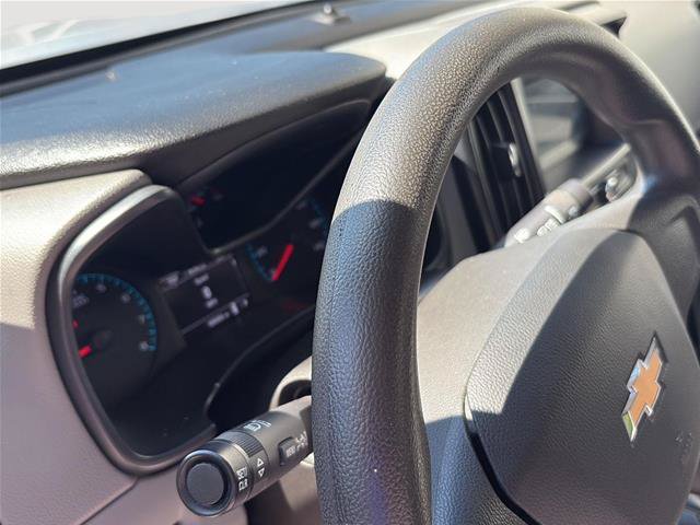 Used 2018 Chevrolet Colorado W/T RWD image 19