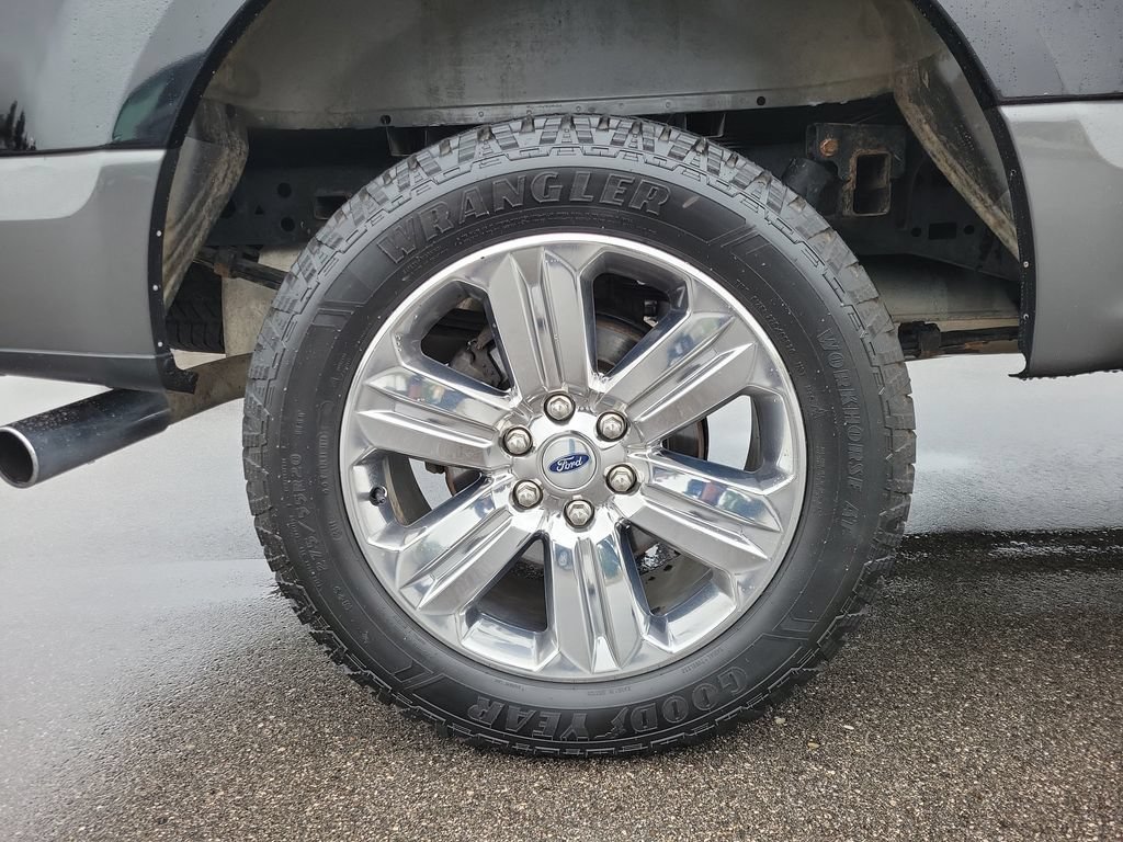 Certified 2019 Ford F150 XLT w/ Equipment Group 302A Luxury AWD/4WD image 5