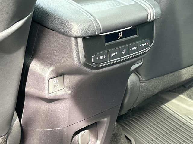 Used 2026 Toyota Grand Highlander AWD image 19