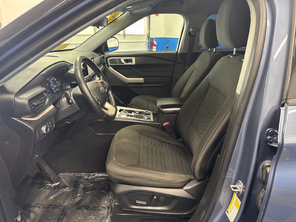 Certified 2021 Ford Explorer XLT AWD/4WD image 10
