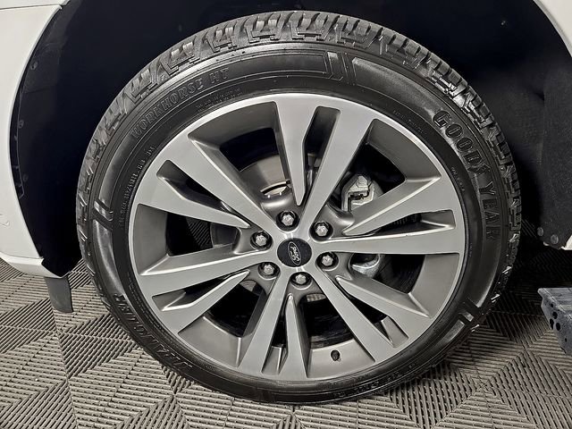 Certified 2020 Ford Expedition Platinum AWD/4WD image 9