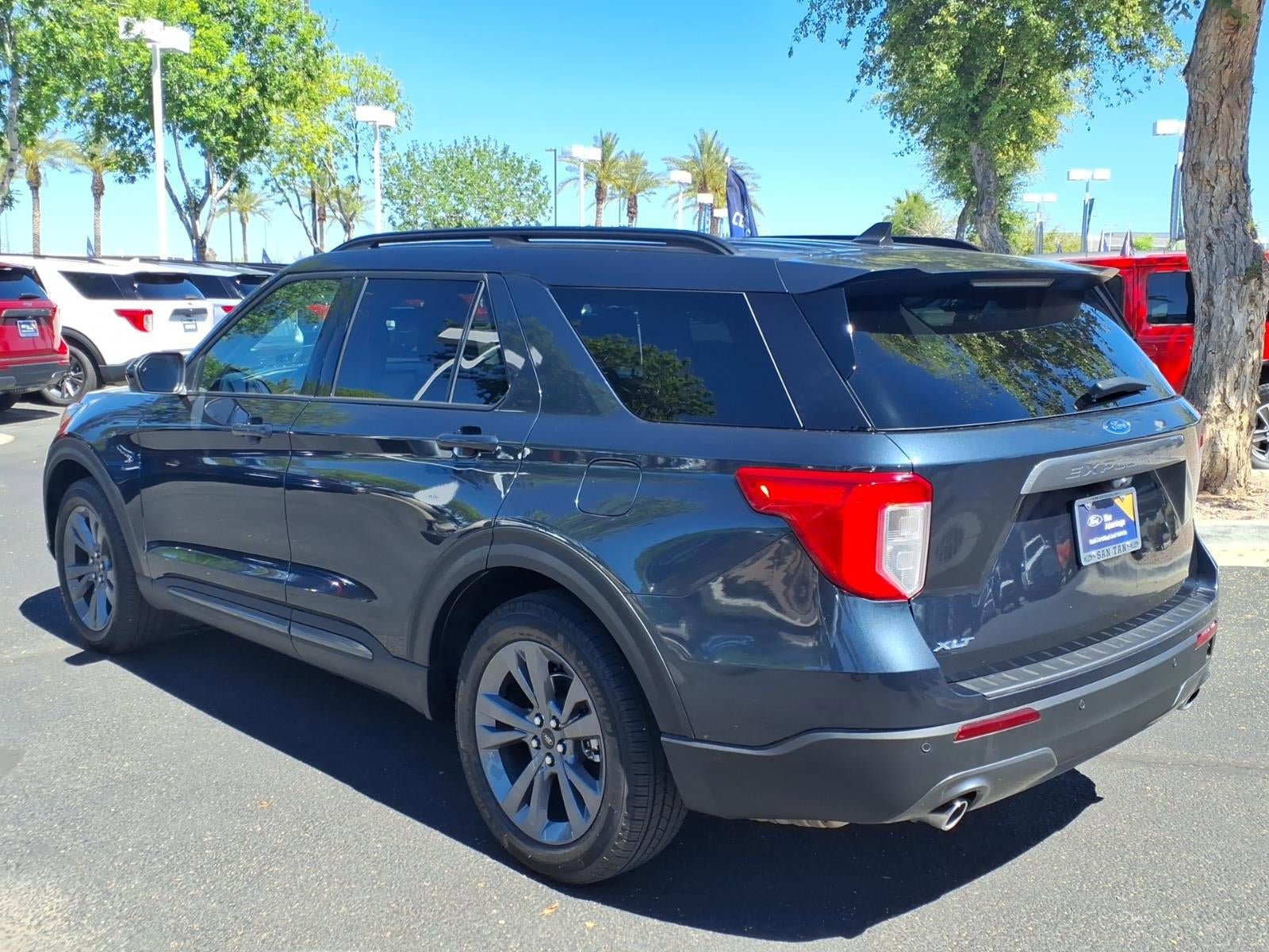 Certified 2023 Ford Explorer XLT w/ Equipment Group 202A RWD image 6