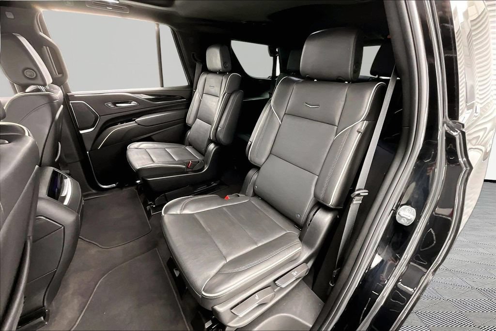 Used 2024 Cadillac Escalade Sport AWD/4WD image 26