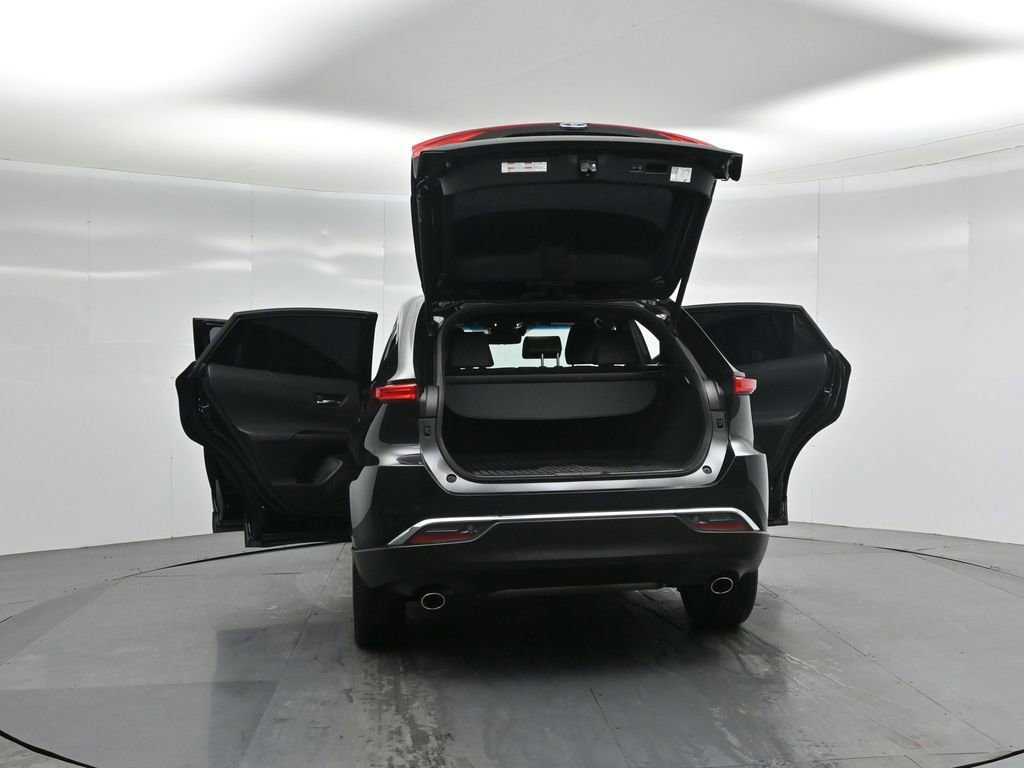 Used 2024 Toyota Venza Limited image 58