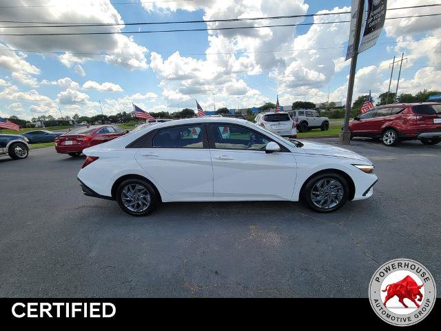 Used 2024 Hyundai Elantra SEL FWD image 8