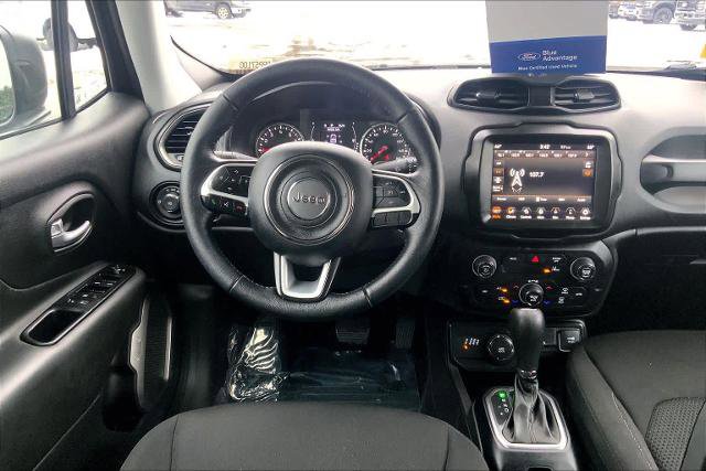 Used 2023 Jeep Renegade Latitude w/ Premium Group image 6