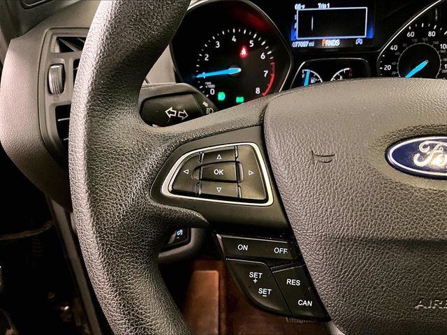 Certified 2018 Ford Escape SE w/ SE Sync 3 Package FWD image 17