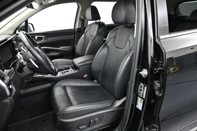 Used 2023 Kia Sorento EX AWD/4WD image 27