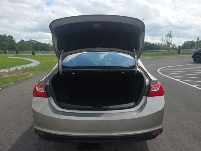 Used 2024 Chevrolet Malibu LT FWD image 10