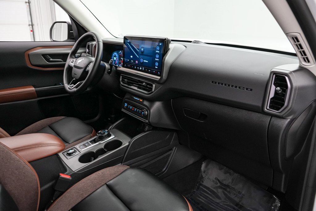 Certified 2025 Ford Bronco Sport Outer Banks w/ Outer Banks Tech Package+ image 24