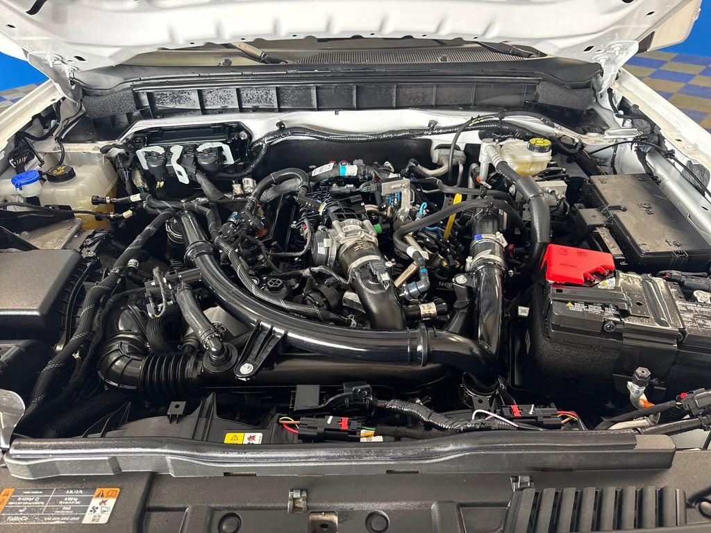 Certified 2025 Ford Bronco Outer Banks AWD/4WD image 25