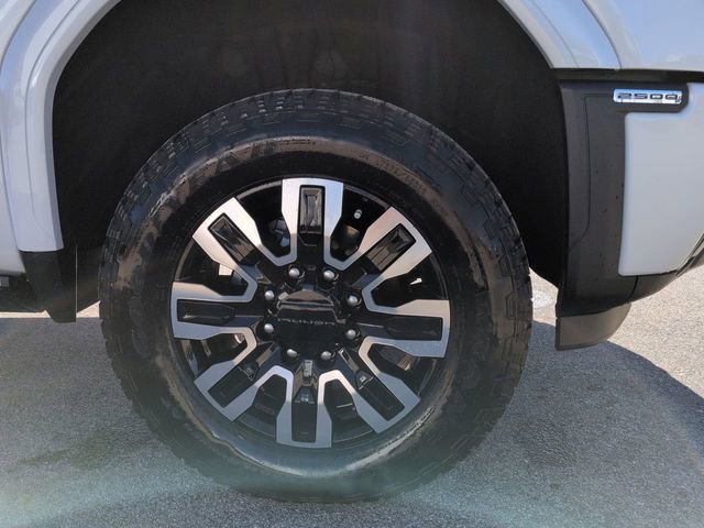 Used 2025 GMC Sierra 2500 Denali Ultimate w/ Max Trailering Package image 12