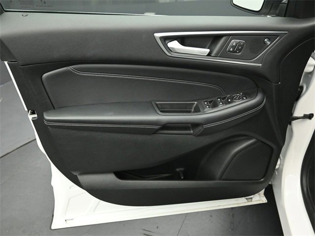 Certified 2022 Ford Edge Titanium image 35