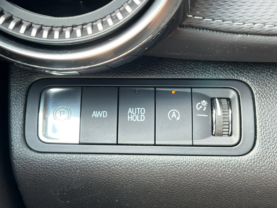 Used 2025 Chevrolet Equinox LT w/ Convenience Package II AWD/4WD image 16