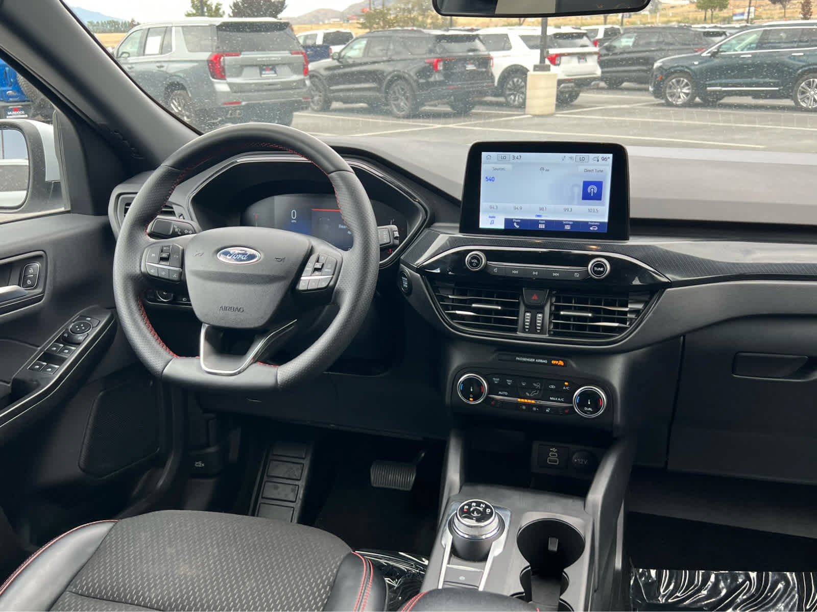 Certified 2025 Ford Escape ST-Line Select AWD/4WD image 23