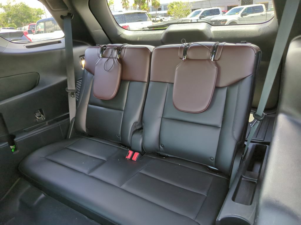 Certified 2022 Ford Explorer Platinum w/ Equipment Group 601A AWD/4WD image 19
