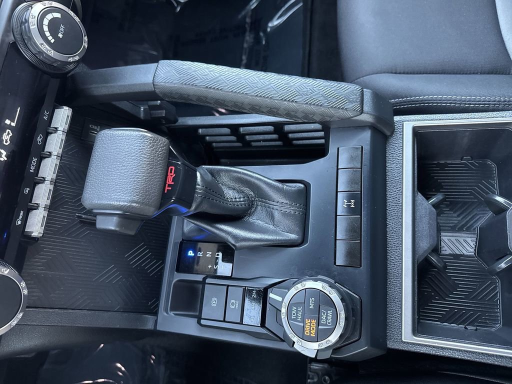 Used 2024 Toyota Tacoma TRD Off-Road image 19