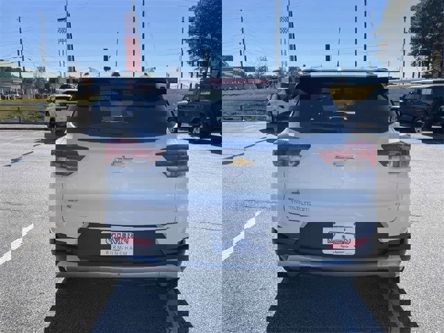 Used 2023 Chevrolet TrailBlazer LT image 30