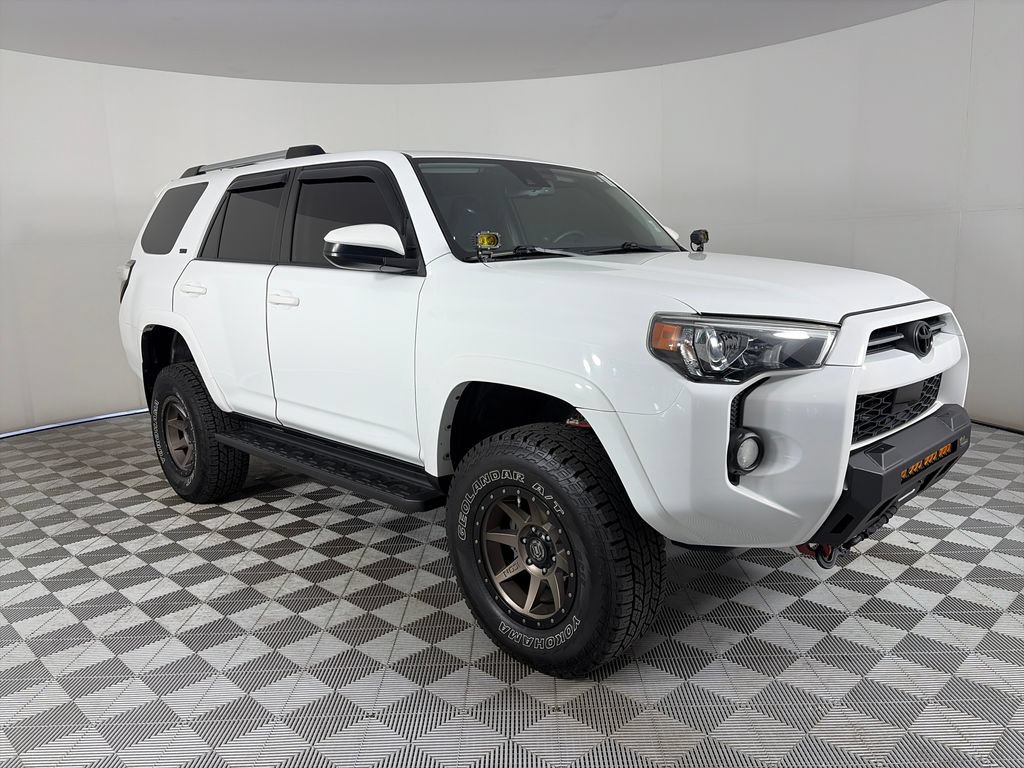 Used 2020 Toyota 4Runner 4WD image 1