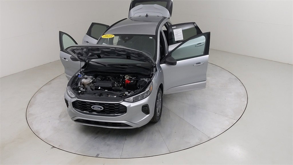 Certified 2023 Ford Escape ST-Line w/ Tech Pack #1 image 42