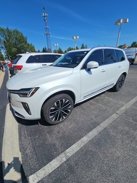 Used 2025 Volvo XC90 B6 Plus w/ Protection Package Premier