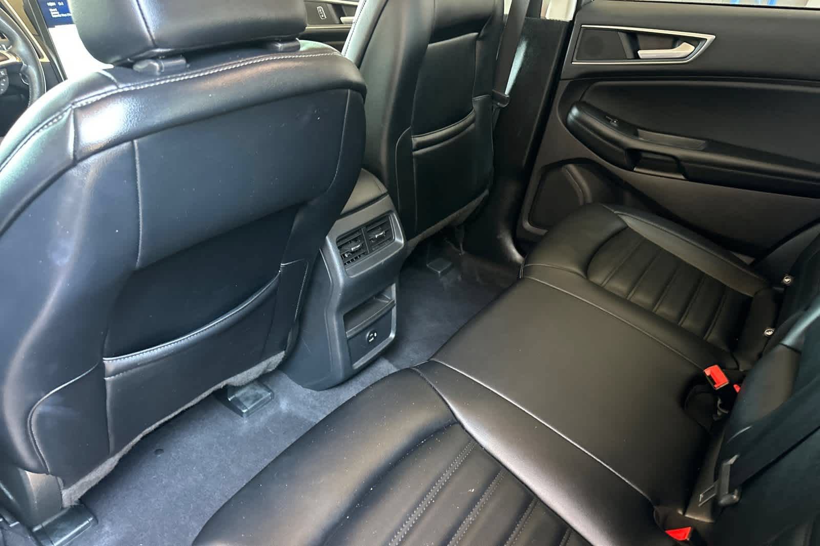 Certified 2022 Ford Edge SEL AWD/4WD image 4