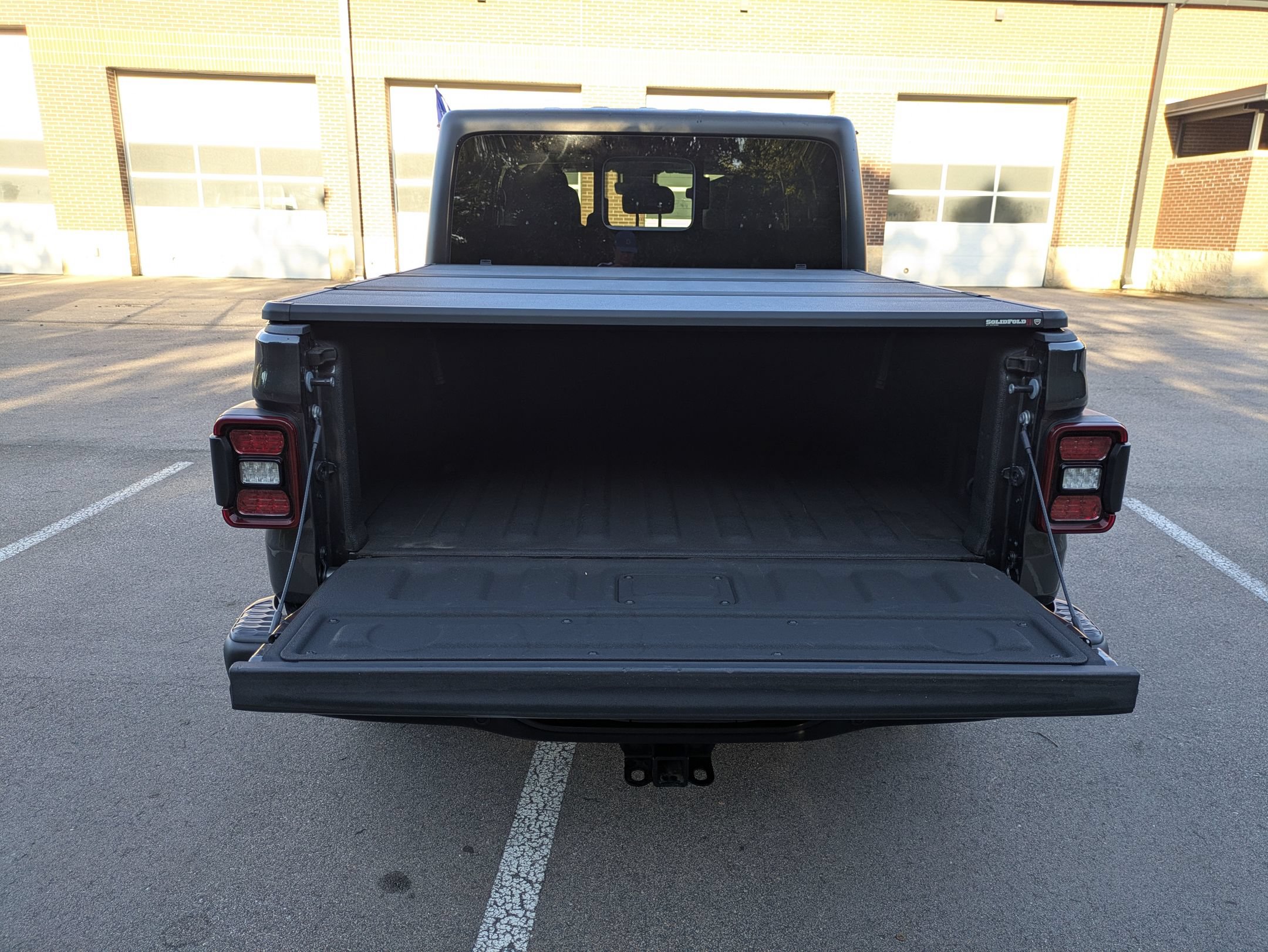Used 2025 Jeep Gladiator Rubicon w/ Safety Group AWD/4WD image 34