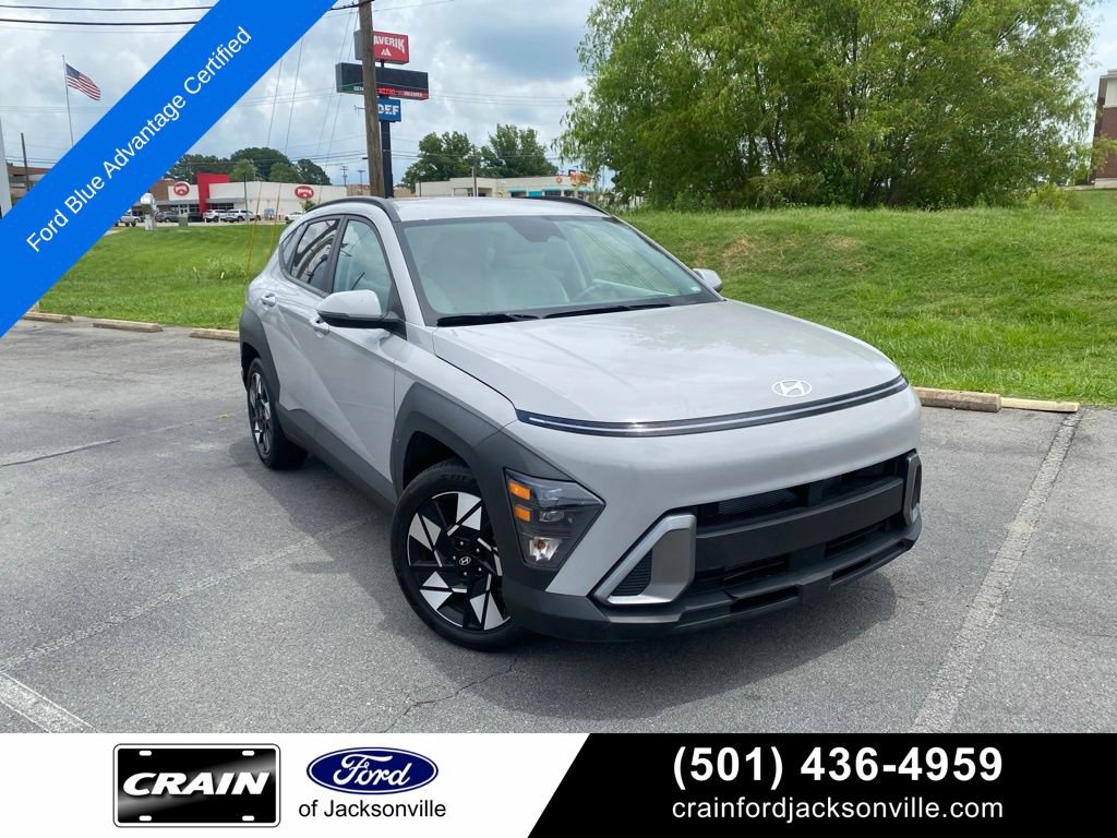 Used 2025 Hyundai Kona SEL FWD image 1